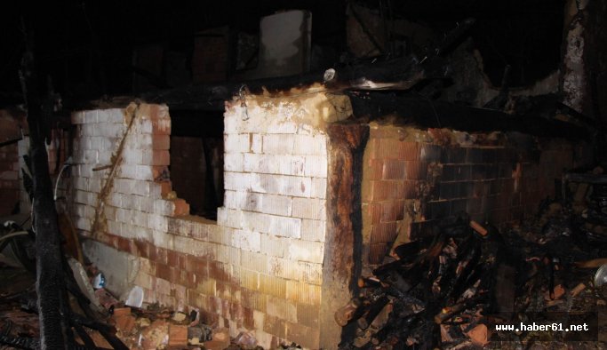 Amasya’da kardeşler yangında can verdi: Sarılmış halde bulundular