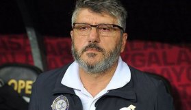 Akçay'dan Terim'e destek!