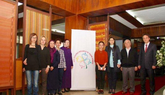 Rize'de kanser hastalarına umre hediyesi