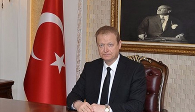 Vali Yavuz Beşikdüzü'nde 34 muhtarla bir araya geldi