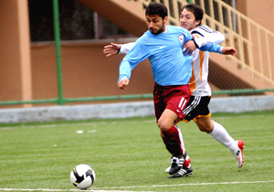 Karadenizspor farklı galip geldi