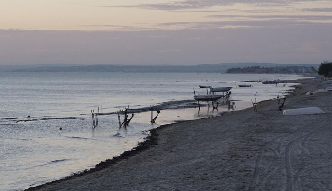 Marmara denizi 10 metre çekildi!