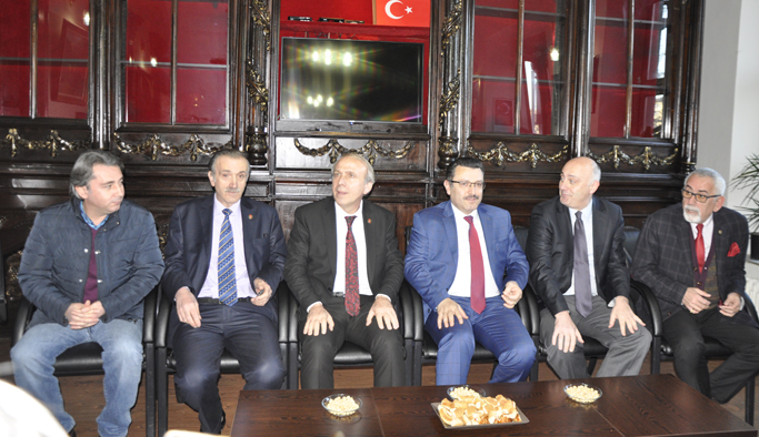 Başkan Genç: "bir denklemin ortasındayız"