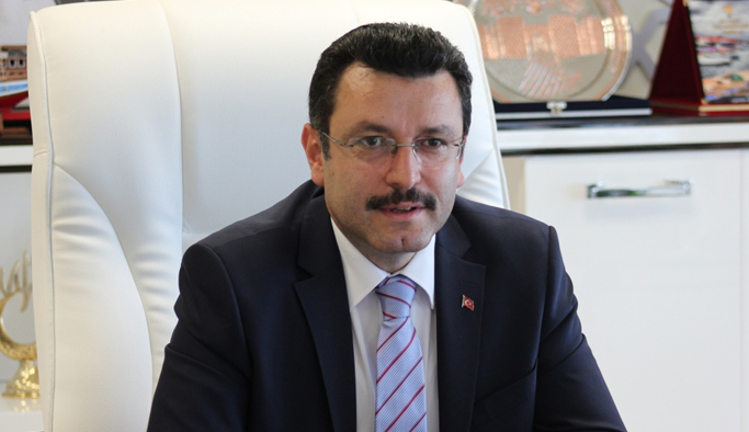 Başkan Genç ve yetki-tutku meselesi