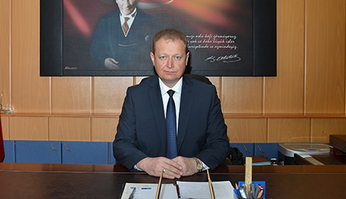 Vali Yavuz’dan Anlamlı Öğretmenler Günü Mesajı: “En Kutsal Mesleği Yerine Getiriyorlar”