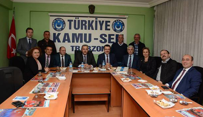 "Genç'in tavrı herkese örnek olsun"