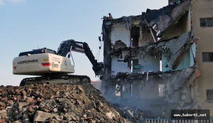 Tabakhane'de yıkım kaldığı yerden devam ediyor