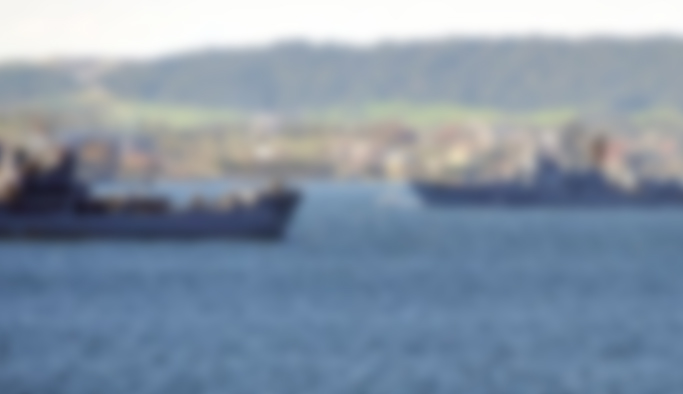 Boğaz'da iki gemi çarpıştı!