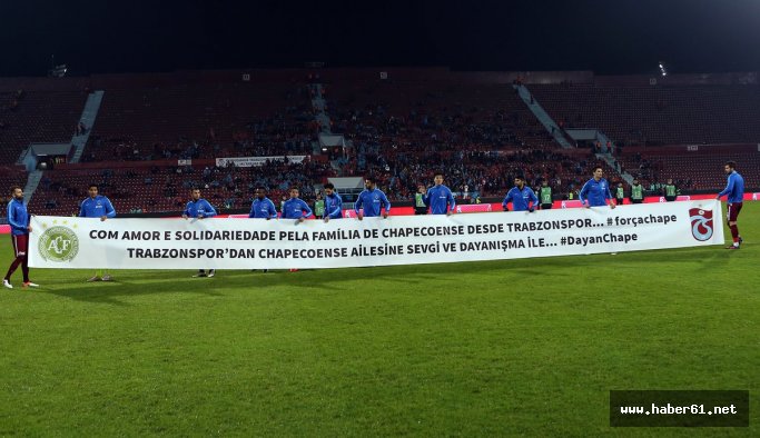 Trabzonspor'dan Chapecoense pankartı