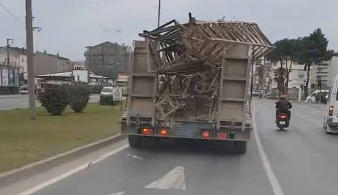 Kamyon şoföründen ölüme davet