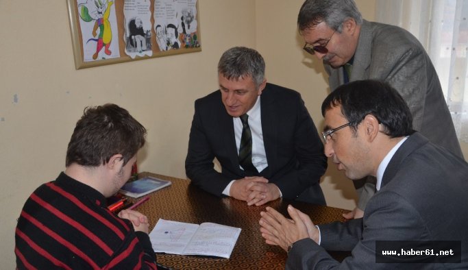 Sarıalioğlu'ndan engelliler günü mesajı