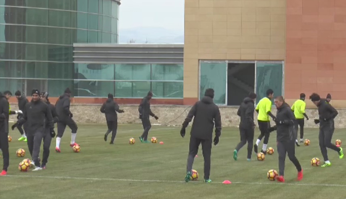 Kayserispor'da son durum: "Trabzonspor'dan çekinmiyoruz"