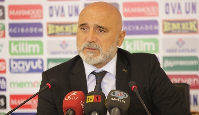 Karaman’dan istifa çağrılarına yanıt