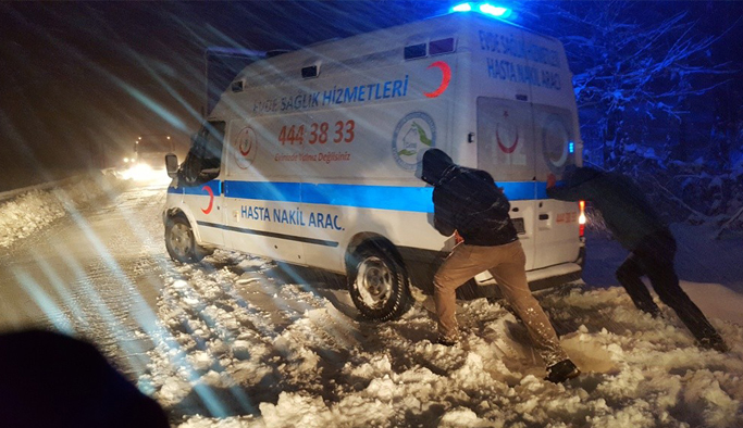 Cankurtaran Geçidi’nde kar çilesi