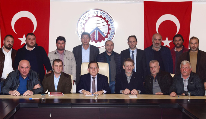 Trabzon'da nakliyecilerin Sarp isyanı!