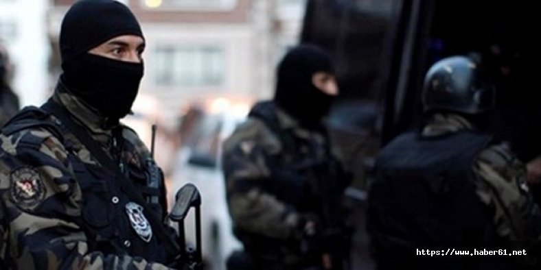 İstanbul Üniversitesi'ne FETÖ operasyonu