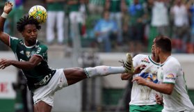 42 yaşında imzayı attı!