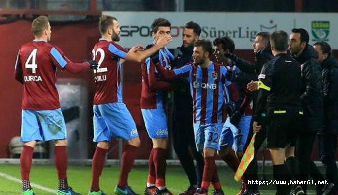 Mustafa Yumlu ve Yanal'a şok eleştiri!