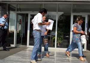 Bastonlu Bayan Hırsızlar