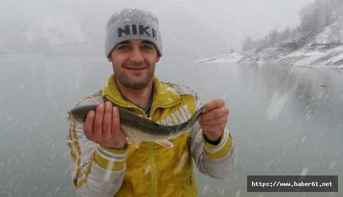 Kar altında balık tutma keyfi