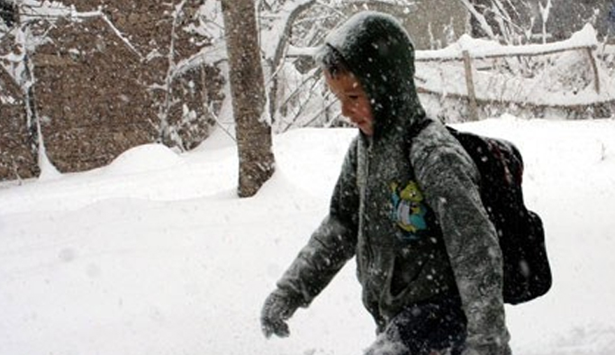 Trabzon'da okullara kar engeli