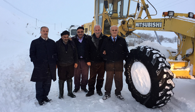 Gümüşhane'de 261 köy yolunun yüzde 90'ı açıldı!