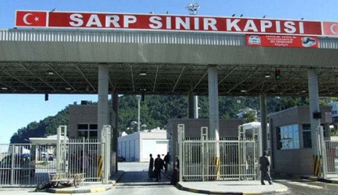 Nakliyeciler isyanda: "Sarp değil onlar geçit vermiyor"