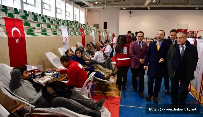 Rekor kan bağışı