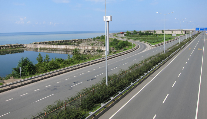 Karayolları Trabzon-Rize-Pazar yolu için uyardı