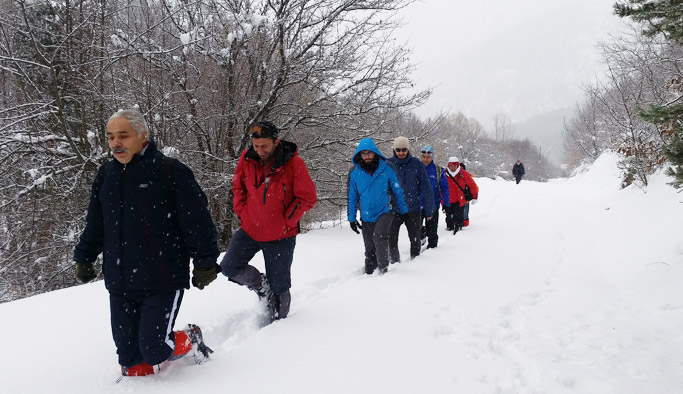 Gümüşhane'de dağcılar şehitler için yürüdü