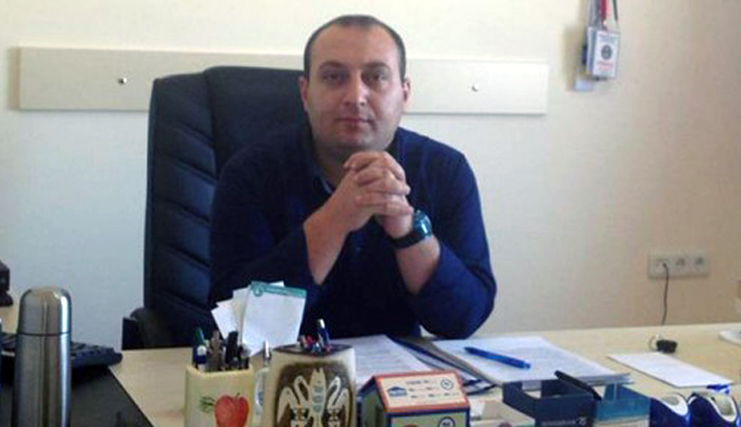 Kayyum atanan belediyeye Trabzonlu danışman