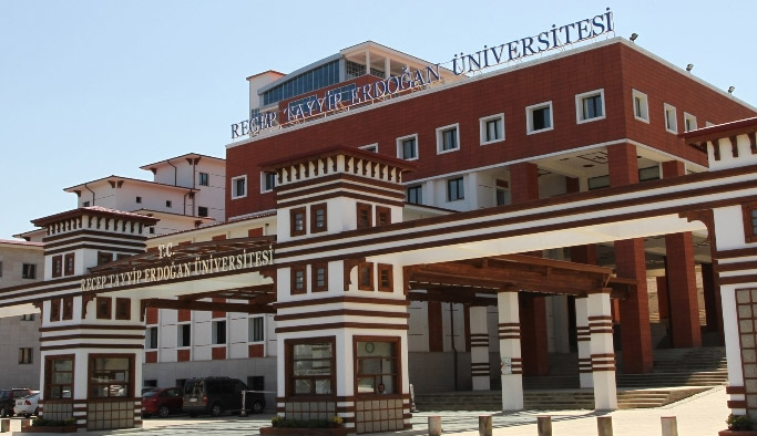 Rize'de şok! 22 akademisyen...