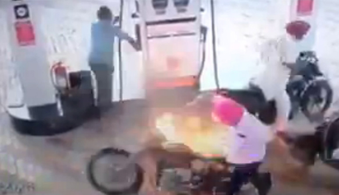 Akaryakıt istasyonunda faciadan dönüldü