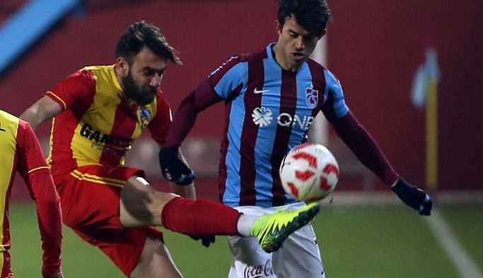 Komşudan Trabzonsporlu oyunculara kanca!