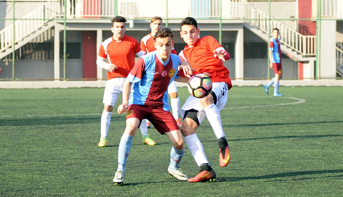 Okulsporları Futbol Gençler Müsabakaları sona erdi