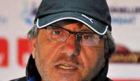 Akçay bombayı patlatıyor!