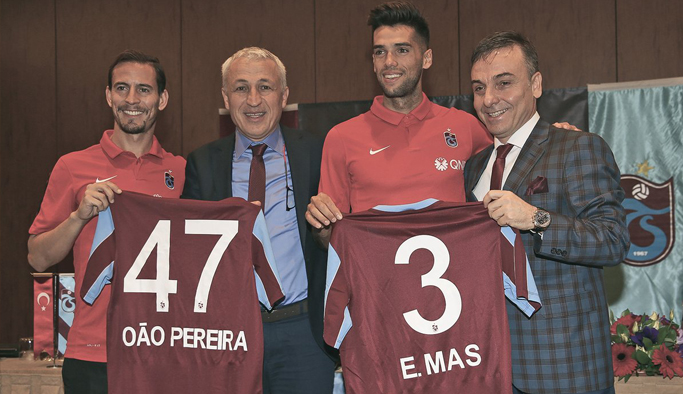 Trabzonspor'da Joao Pereira ve Emmanuel Mas imzayı attı