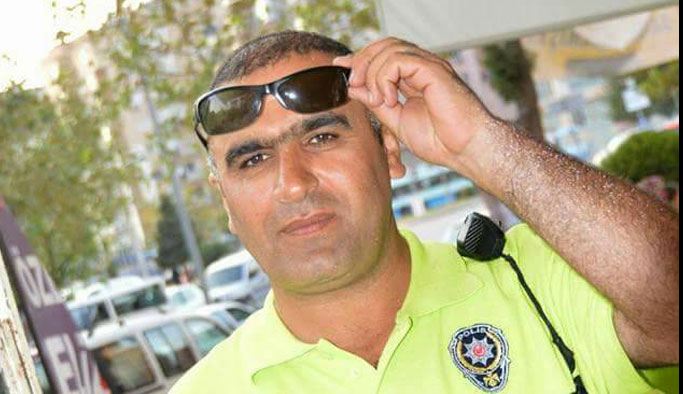 İzmir'deki terör saldırısında polis Fethi Sekin facianın büyümesini önledi