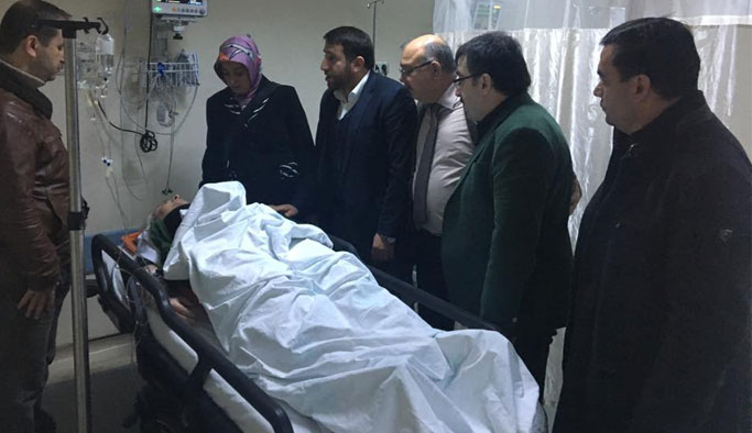 Okulda zemin çöktü öğretmen yaralandı