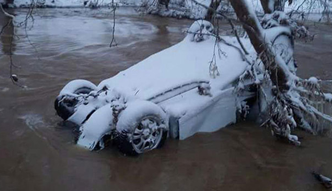 Kayıp çiftin aracı bulundu