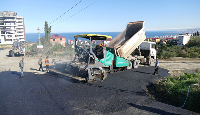 Trabzon'a 310 bin ton asfalt, 180 bin m2 beton