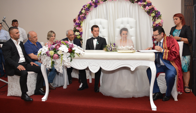 Trabzon'da 20 değişik ülke vatandaşının nikahı kıyıldı