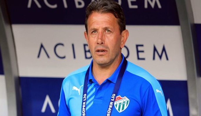 Bursaspor yardımcı antrenörü hakeme yüklendi
