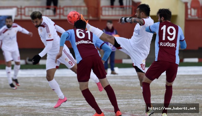 1461 Trabzonspor Gümüşhanespor'a yenildi