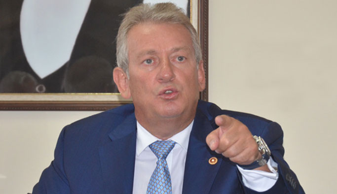 Haluk Pekşen'den yeni anayasa çıkışı: "Bu anayasayla erken kalkan darbe yapar"