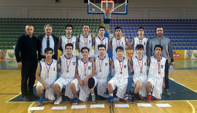 Trabzon Yavuz Sultan Selim Anadolu Lisesi'nden önemli başarı