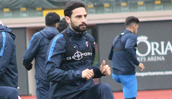 Saral'dan Mehmet'e: Ofspor da bayılmadı sana!