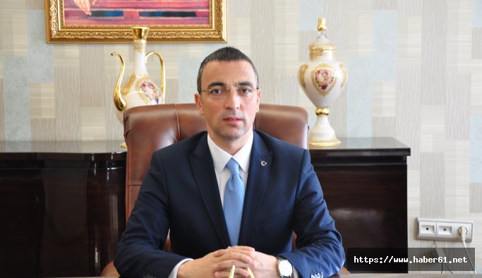 Trabzon'da Of'tan eski kaymakama hemşerilik beratı