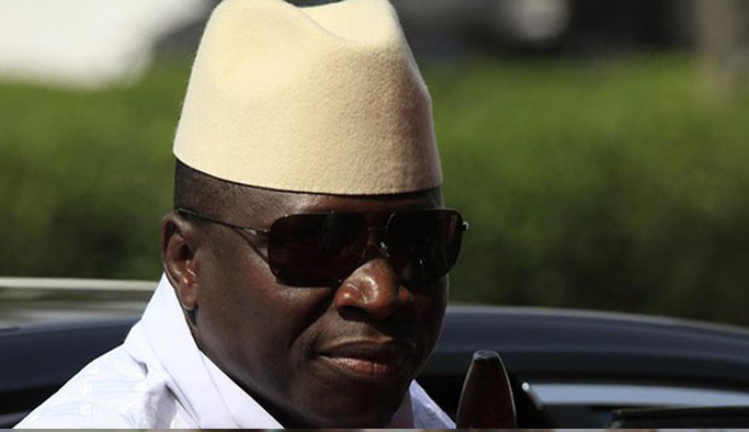 Görevini devretmeyen Gambiya Devlet Başkanı'na müdahale