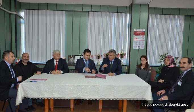 Trabzon Of'ta Mesleki Ve Teknik Eğitim Okul Yönetim Kurulu oluşturuldu